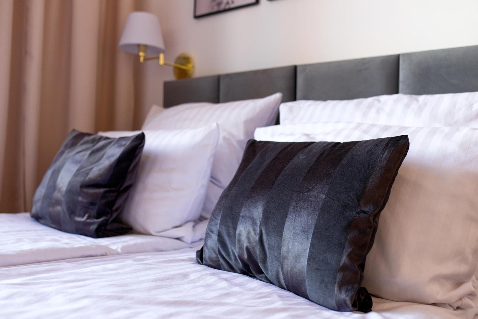 Discover Krakow Apartments - Lubomirskiego St - Classic & Modern - Near Main Station, Netflix And Ac Εξωτερικό φωτογραφία