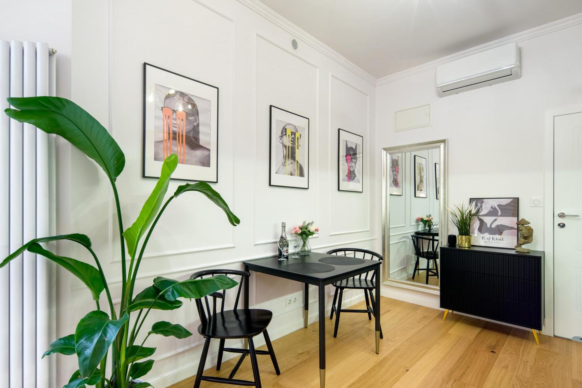 Discover Krakow Apartments - Lubomirskiego St - Classic & Modern - Near Main Station, Netflix And Ac Εξωτερικό φωτογραφία