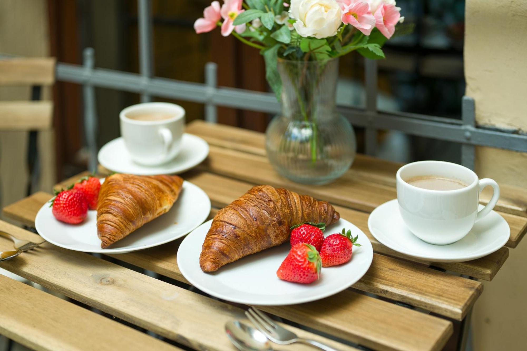 Discover Krakow Apartments - Lubomirskiego St - Classic & Modern - Near Main Station, Netflix And Ac Εξωτερικό φωτογραφία