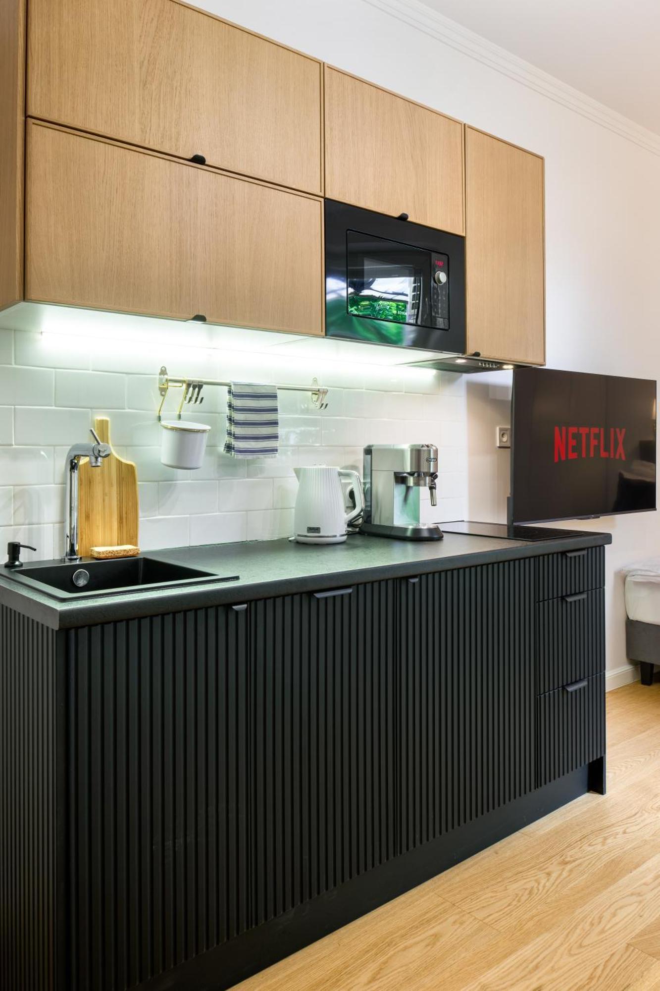 Discover Krakow Apartments - Lubomirskiego St - Classic & Modern - Near Main Station, Netflix And Ac Εξωτερικό φωτογραφία
