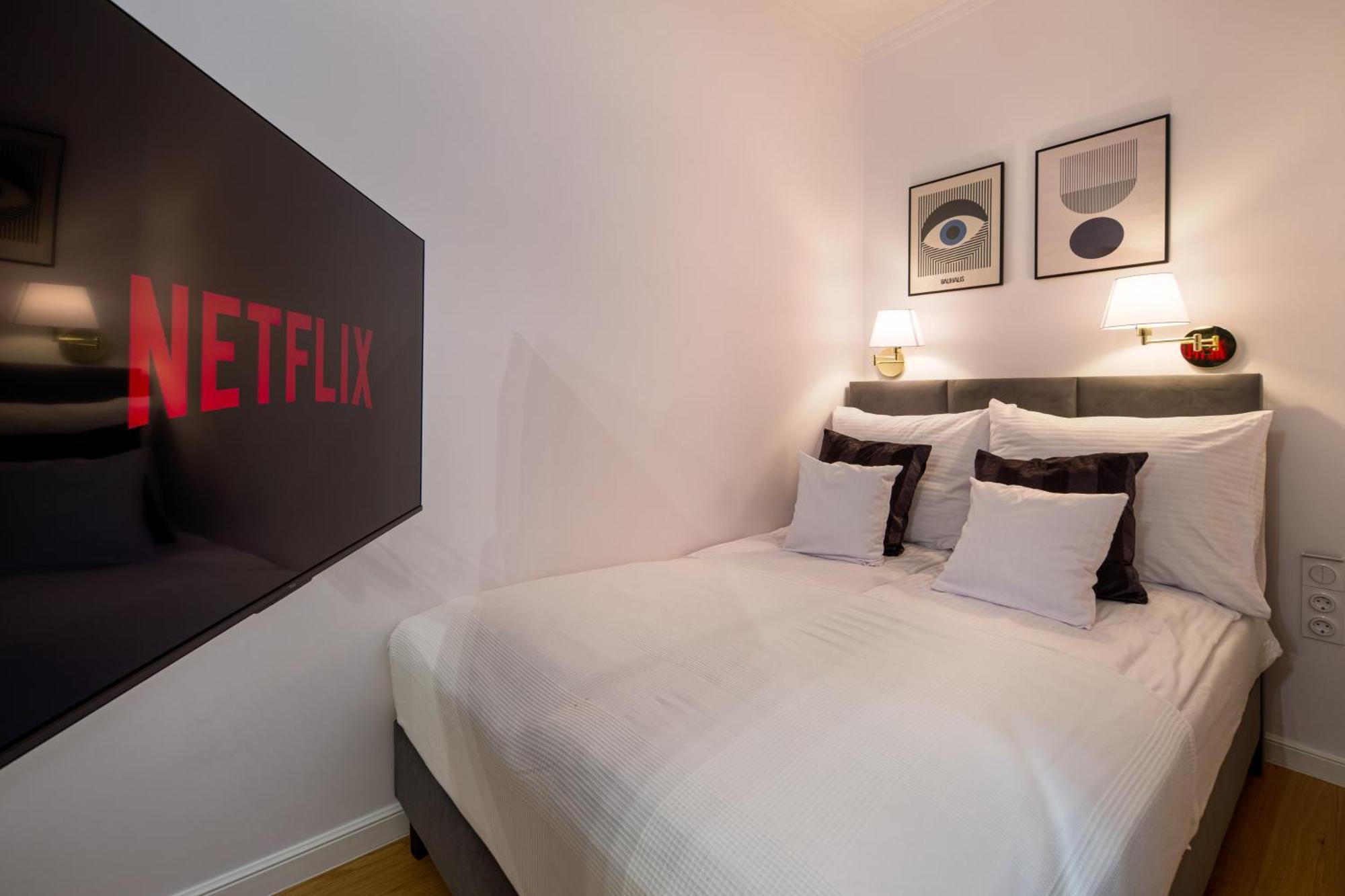 Discover Krakow Apartments - Lubomirskiego St - Classic & Modern - Near Main Station, Netflix And Ac Εξωτερικό φωτογραφία