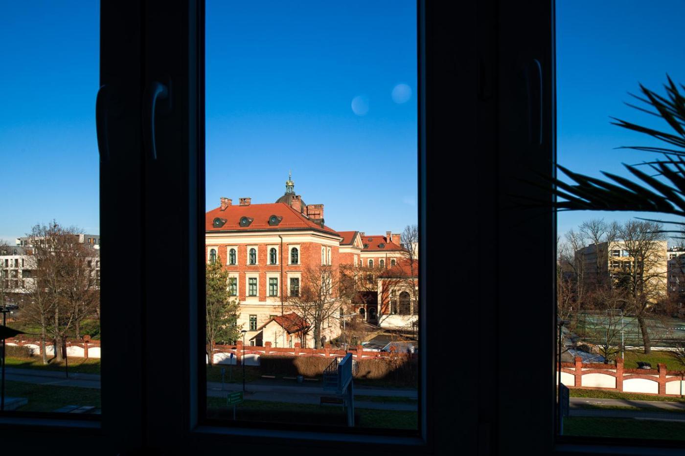Discover Krakow Apartments - Lubomirskiego St - Classic & Modern - Near Main Station, Netflix And Ac Εξωτερικό φωτογραφία
